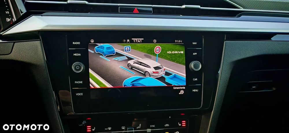 Volkswagen Arteon 2.0 TDI Elegance DSG - 32