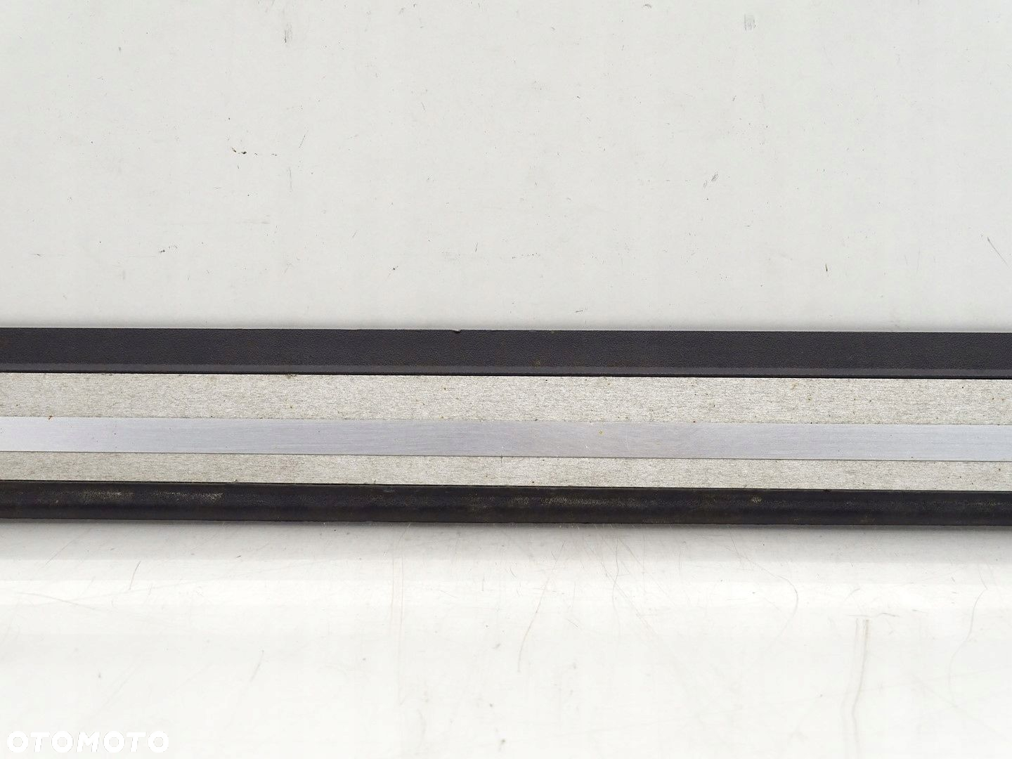 KPL 2X LISTWA NAKŁADKA PROGOWA AUDI RS5 8T COUPE 8T0853373LI 8T0853374RE - 8