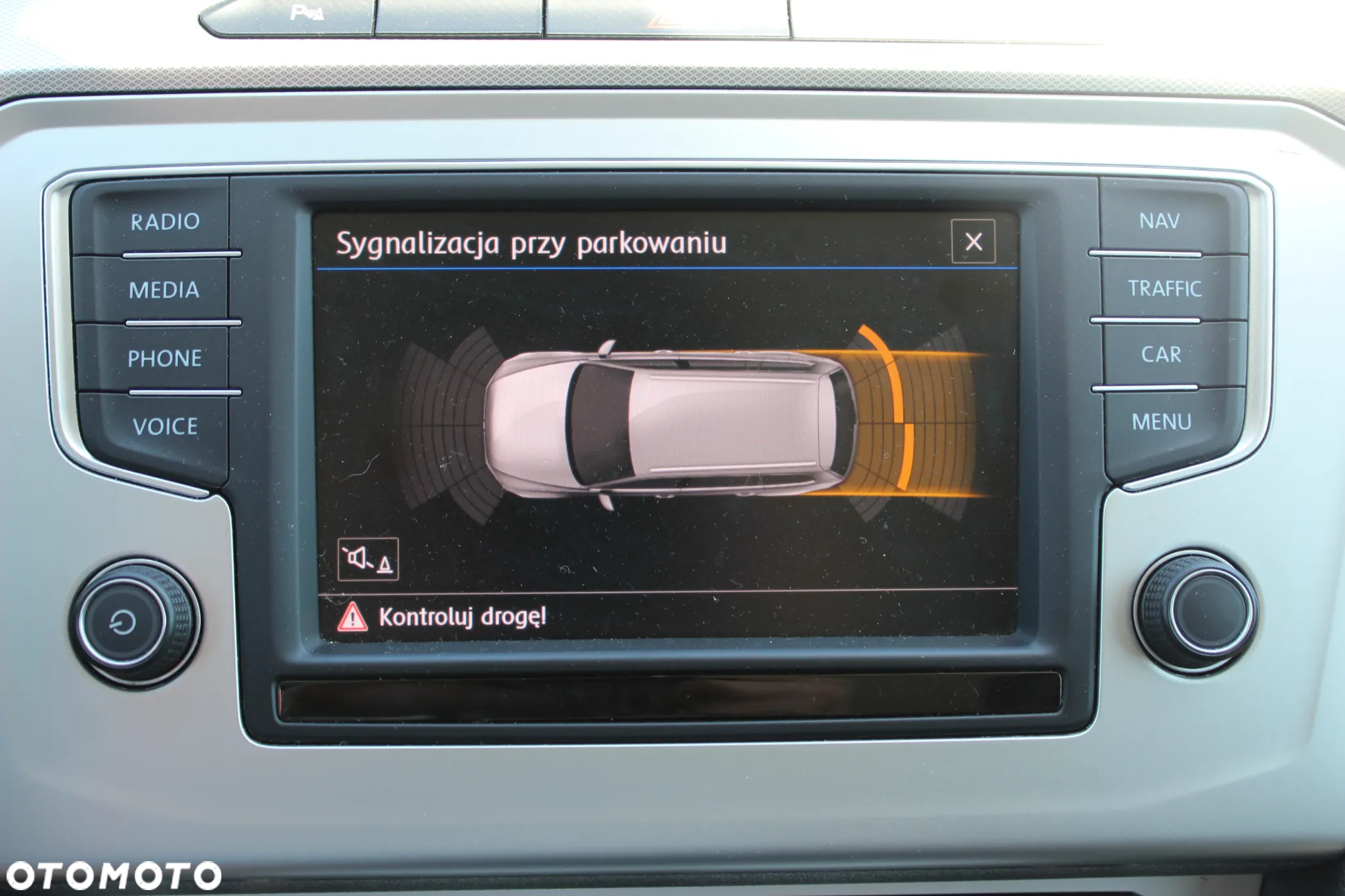 Volkswagen Passat 1.6 TDI BMT Trendline - 20