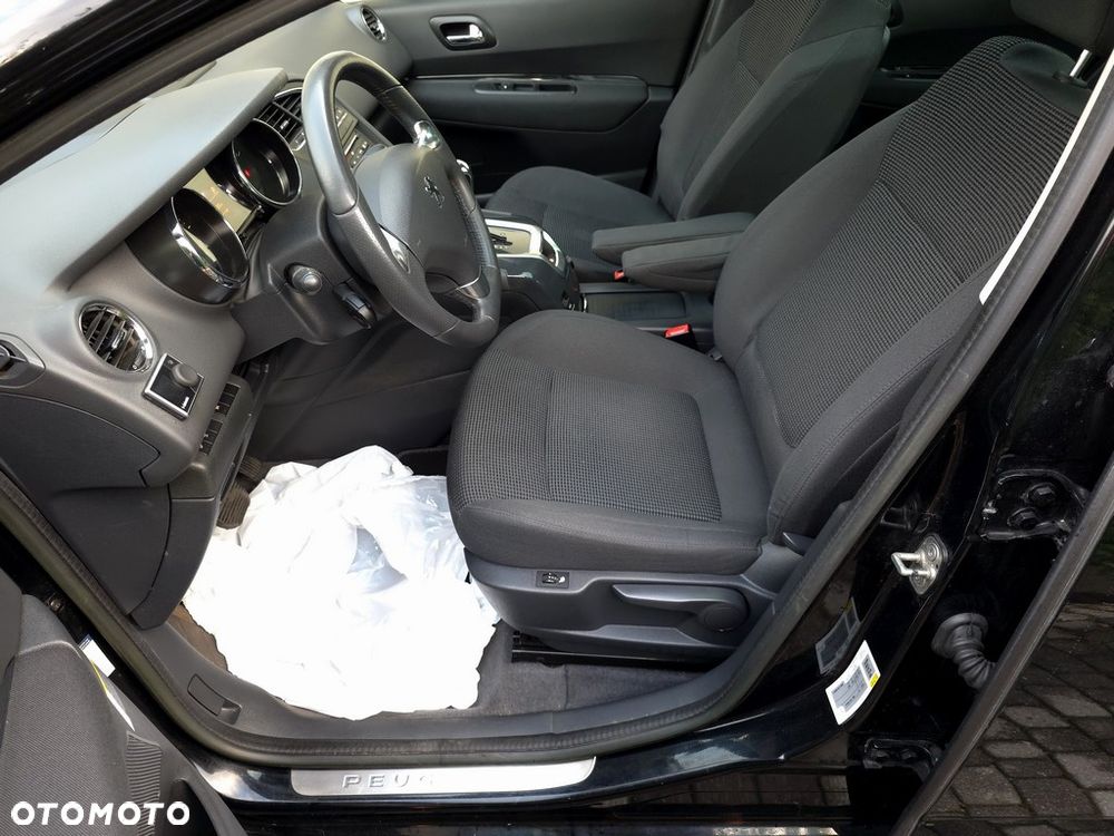 Peugeot 5008 - 6
