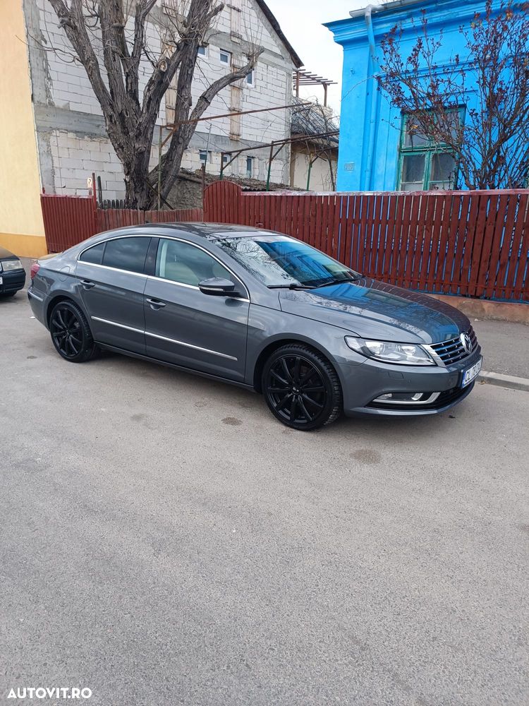 Volkswagen Passat - 2