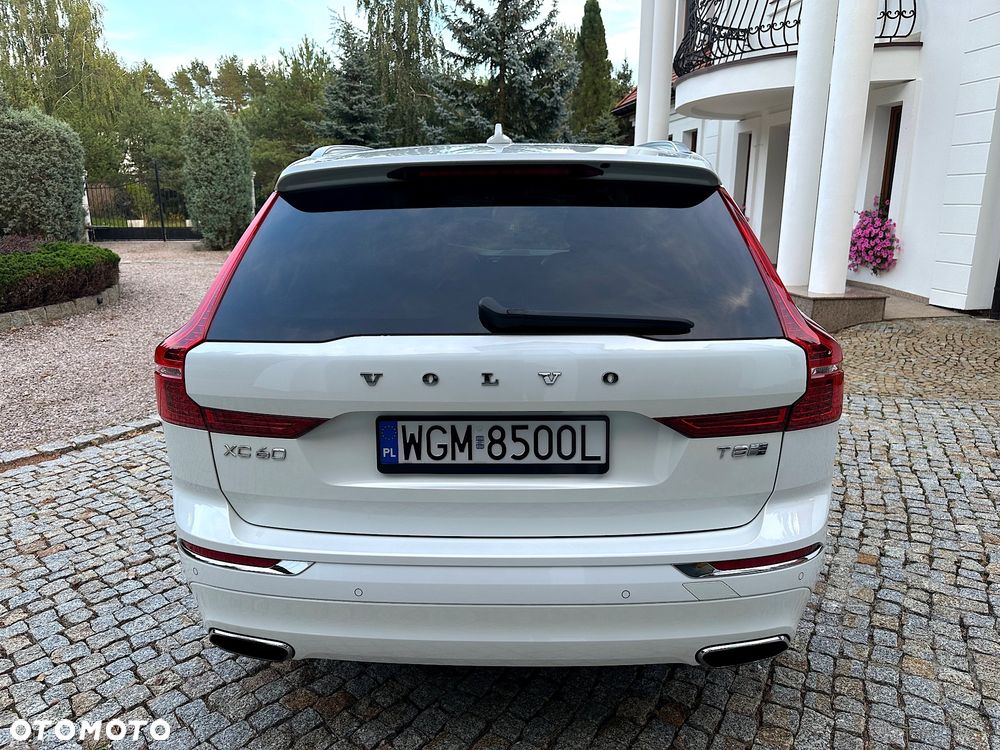 Volvo XC 60 T8 AWD Plug-In Hybrid Inscription Expression - 5