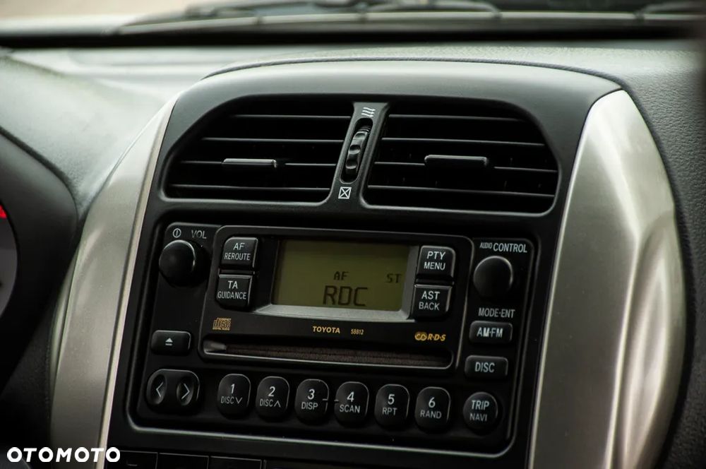 Toyota RAV4 2.0 VVT-i Sol - 20