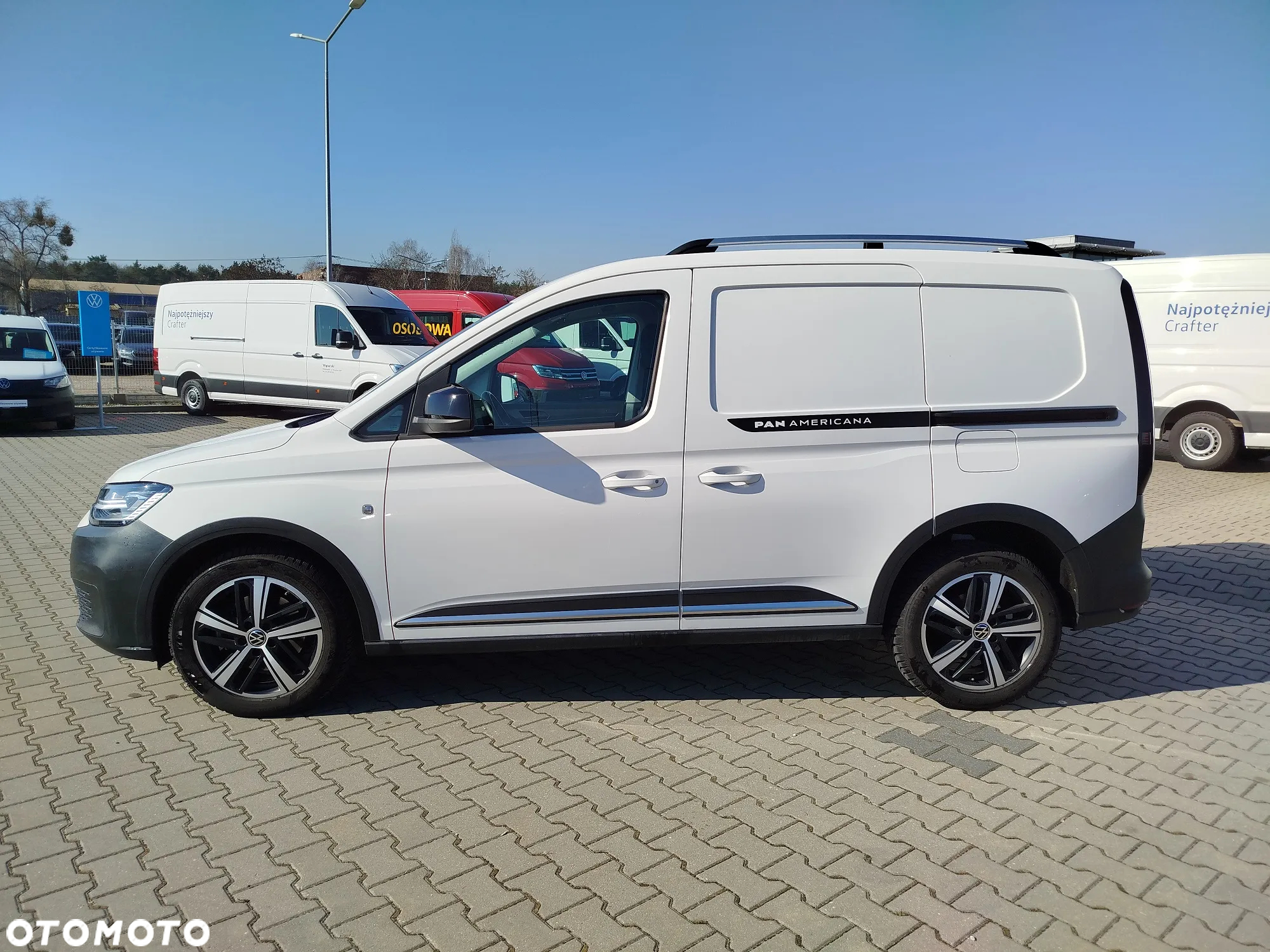 Volkswagen Caddy 2.0 TDI PanAmericana DSG - 4