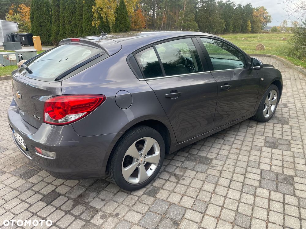 Chevrolet Cruze - 6