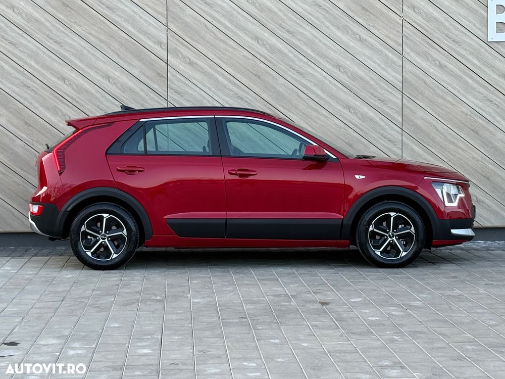 Kia Niro 1.6 GDI HEV 2WD OPF Aut. Core - 26