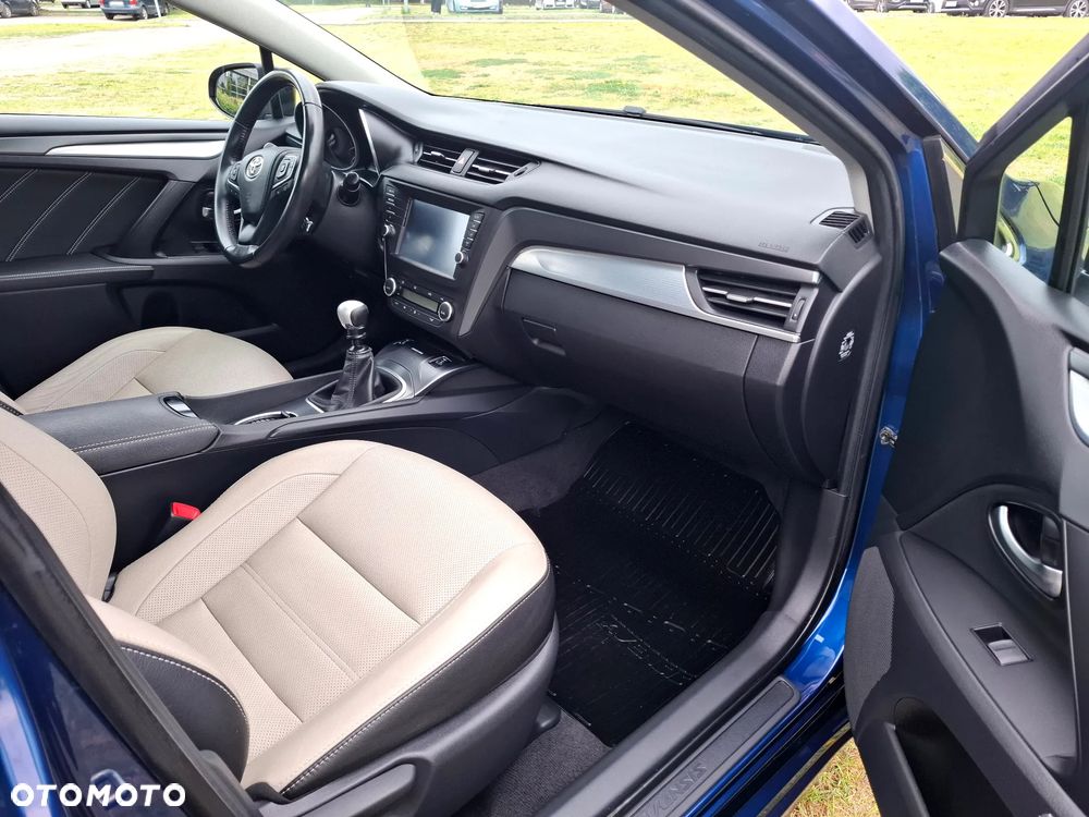 Toyota Avensis 1.8 Selection - 14