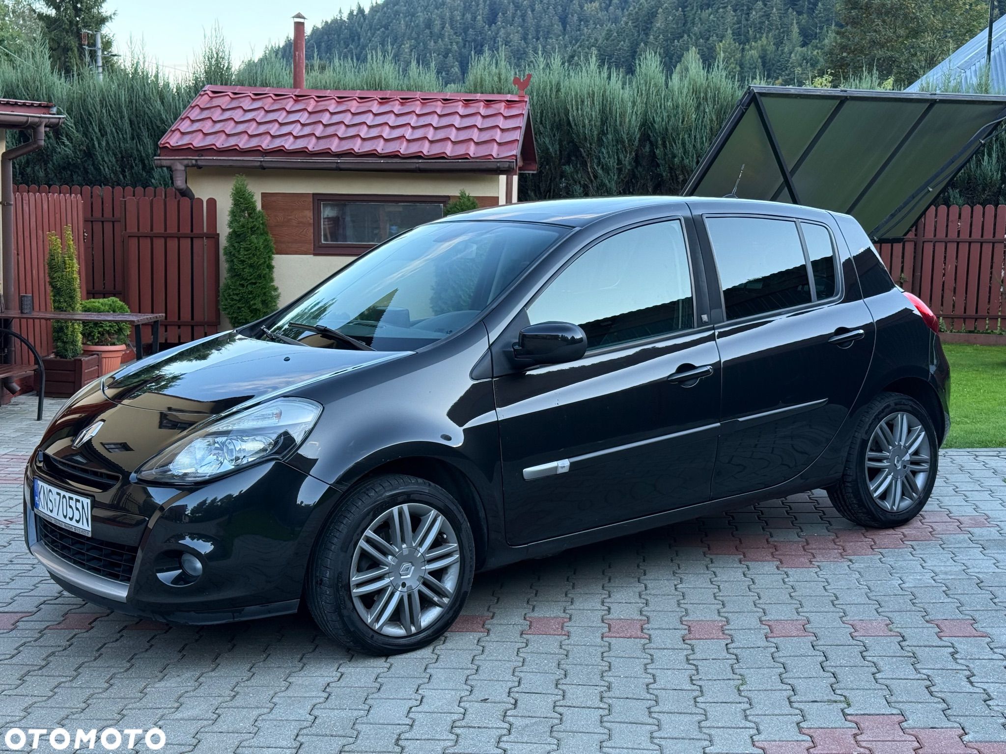 Renault Clio 1.2 16V Dwudziestka Euro5 - 1