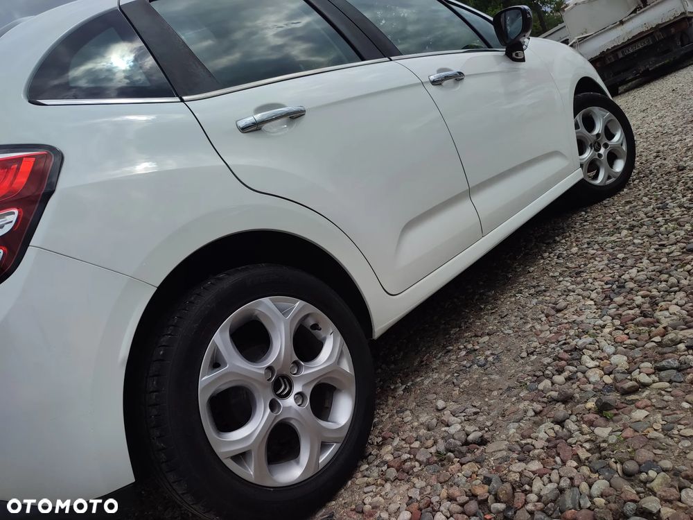 Citroën C3 Pure Tech 110 Stop&Start RED BLOCK - 13