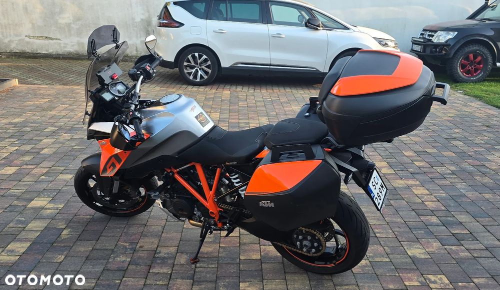 KTM Super Duke - 10
