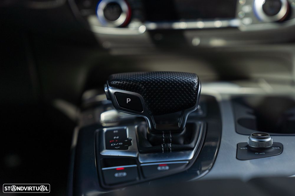 Audi Q7 3.0 TDI e-tron quattro S-line Tiptronic - 30