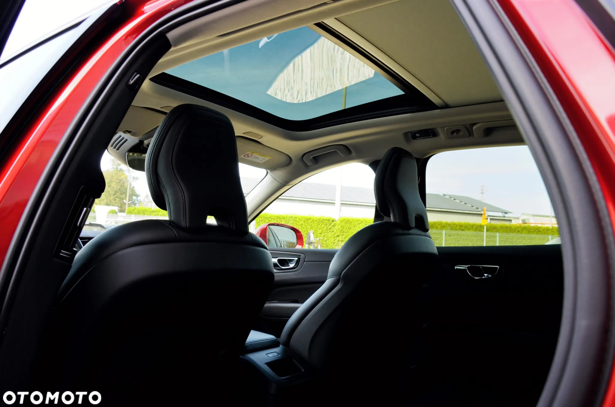 Volvo XC 60 T8 Plug-In Hybrid AWD Inscription - 17