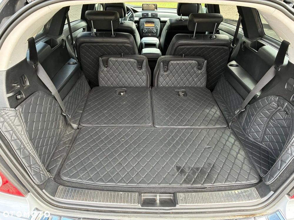 Mercedes-Benz Klasa R 320 CDI L 4-Matic - 13