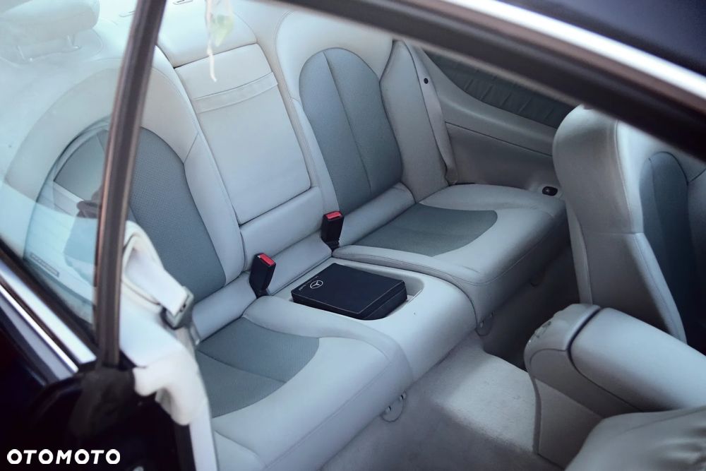 Mercedes-Benz CLK 500 Avantgarde - 18