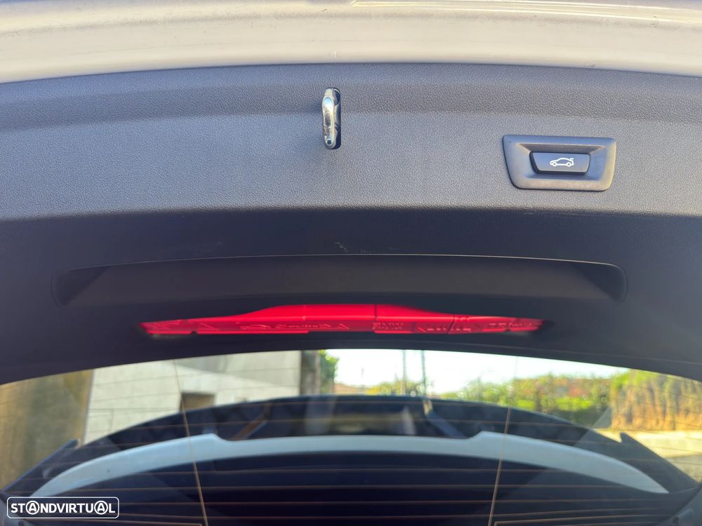 BMW 116 d Pack M Auto - 29