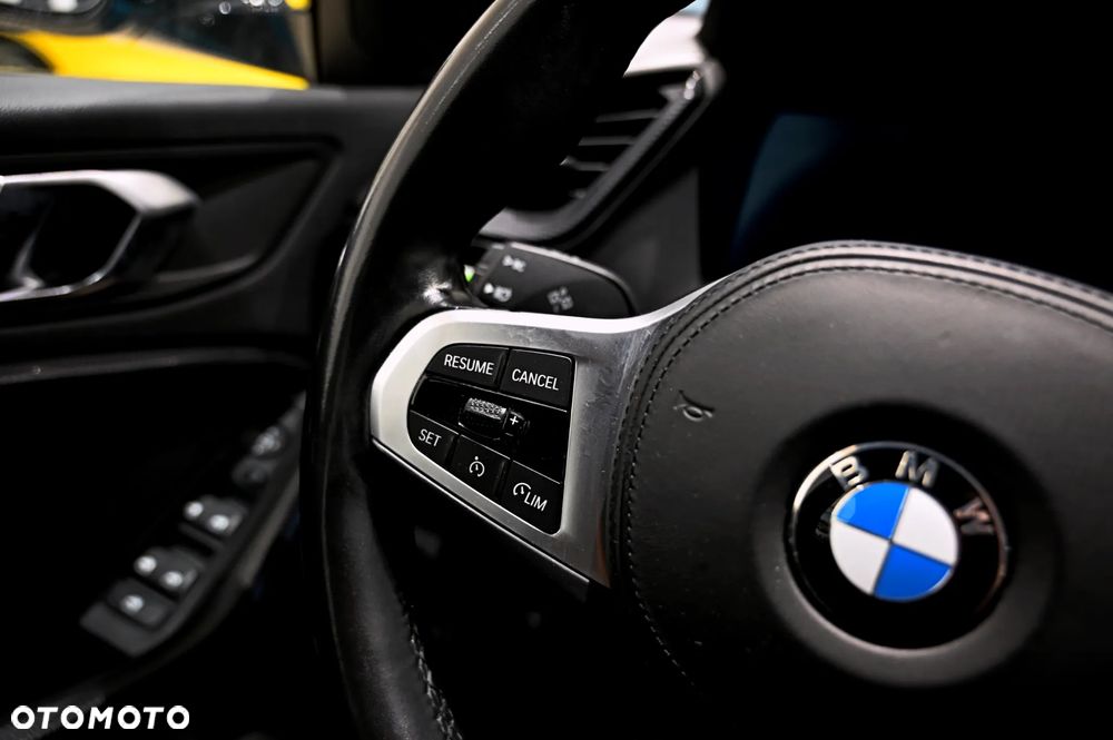 BMW Seria 2 218i M Sport - 5
