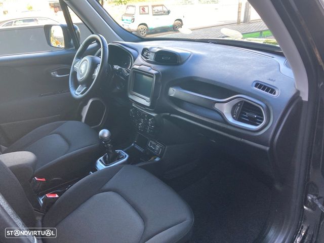 Jeep Renegade 1.0 T Longitude - 30