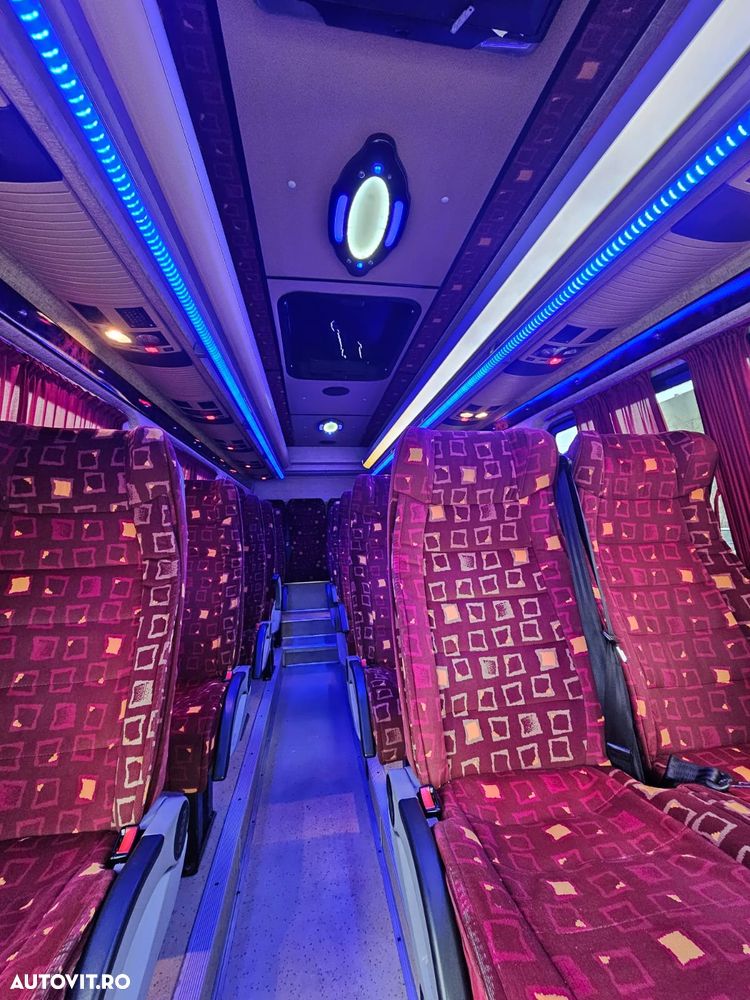 Mercedes-Benz Sprinter - 8