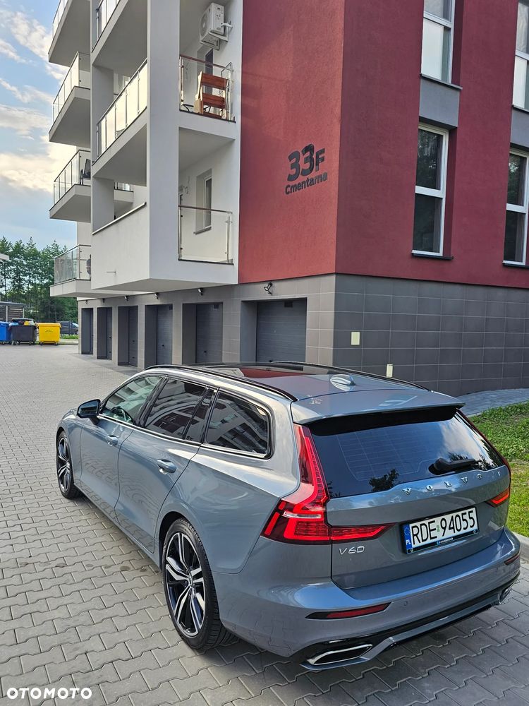 Volvo V60 B4 D Geartronic RDesign - 35
