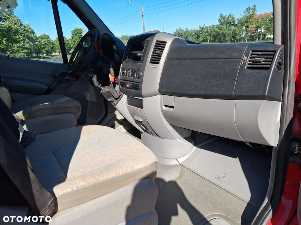 Volkswagen CRAFTER - 10