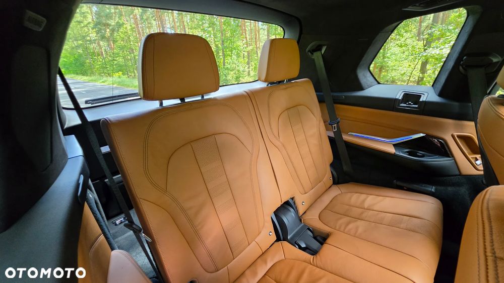BMW X7 xDrive40i sport - 11