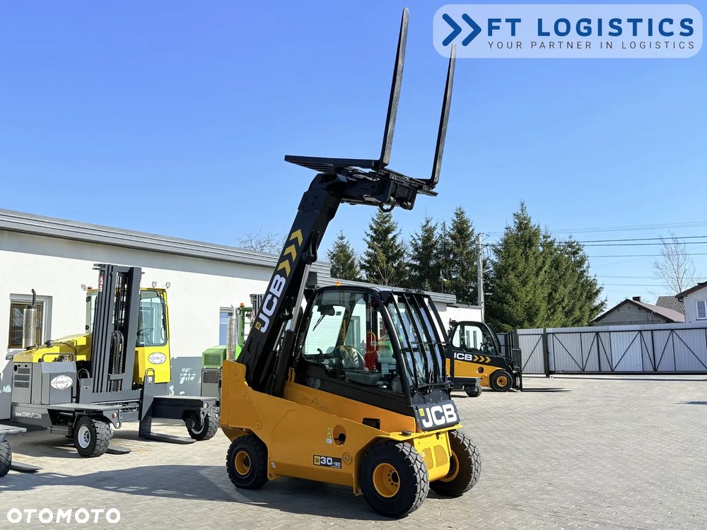 JCB WÓZEK TELESKOPOWY JCB TLT30D / KABINA / 2022 ROK / TYLKO 3446 MOTOGODZIN / PRZESUW BOCZNY / NOWE OPONY - 41