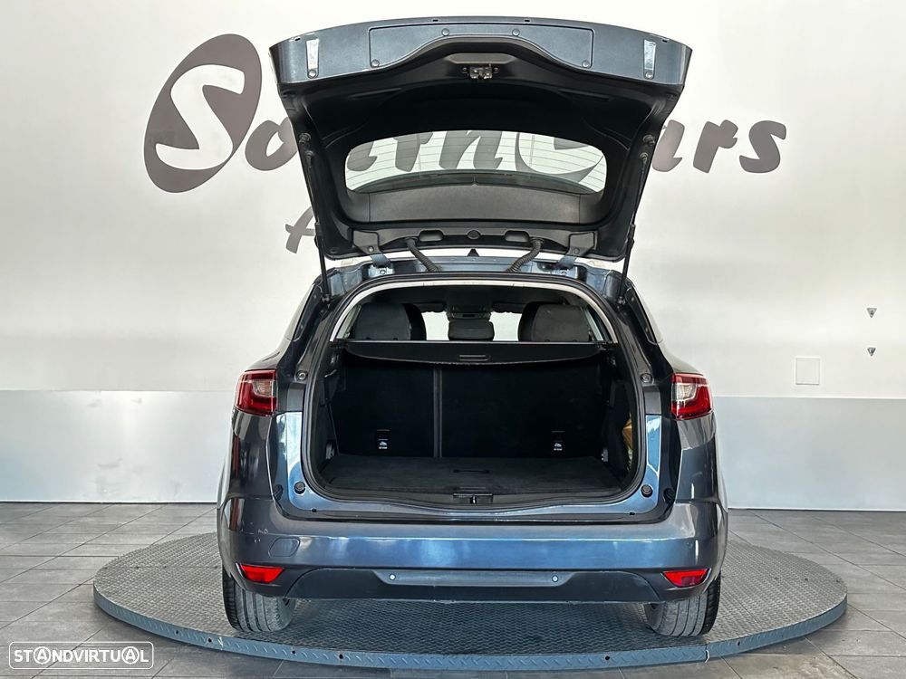 Renault Mégane Sport Tourer - 5