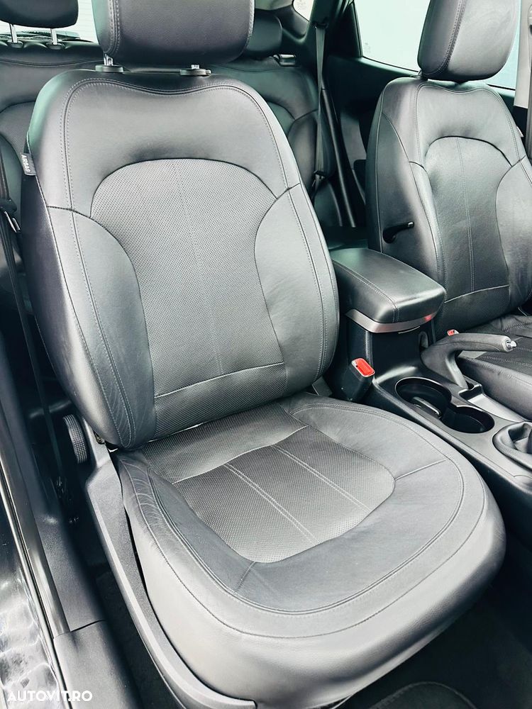 Hyundai ix35 1.7 CRDI 2WD blue Finale Silver - 20