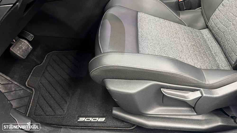 Peugeot 3008 Hybrid 145 e-DSC6 Allure - 49