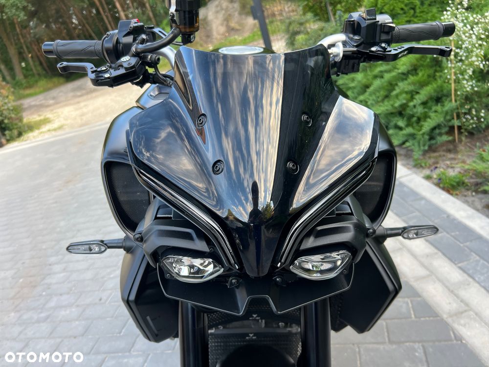 Yamaha MT - 11