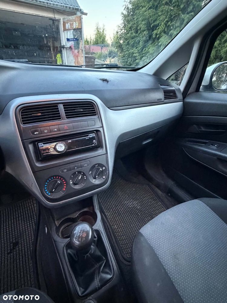 Fiat Punto - 5