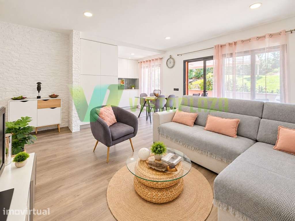 Apartamento T2 com Grandes Varandas e Garagem Box Portimão - Grande imagem: 3/25