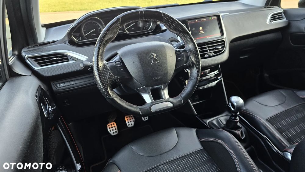 Peugeot 2008 1.2 Pure Tech Crossway S&S - 8