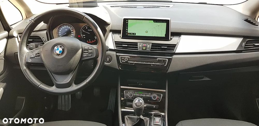 BMW Seria 2 216d Active Tourer - 17