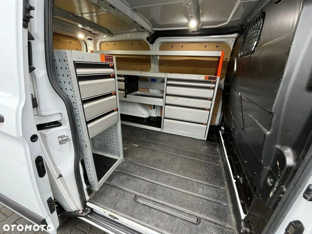 Ford Transit Custom - 17