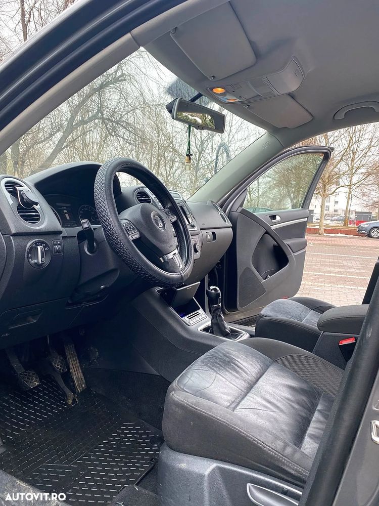 Volkswagen Tiguan 2.0 TDI 4Motion Track & Style - 3