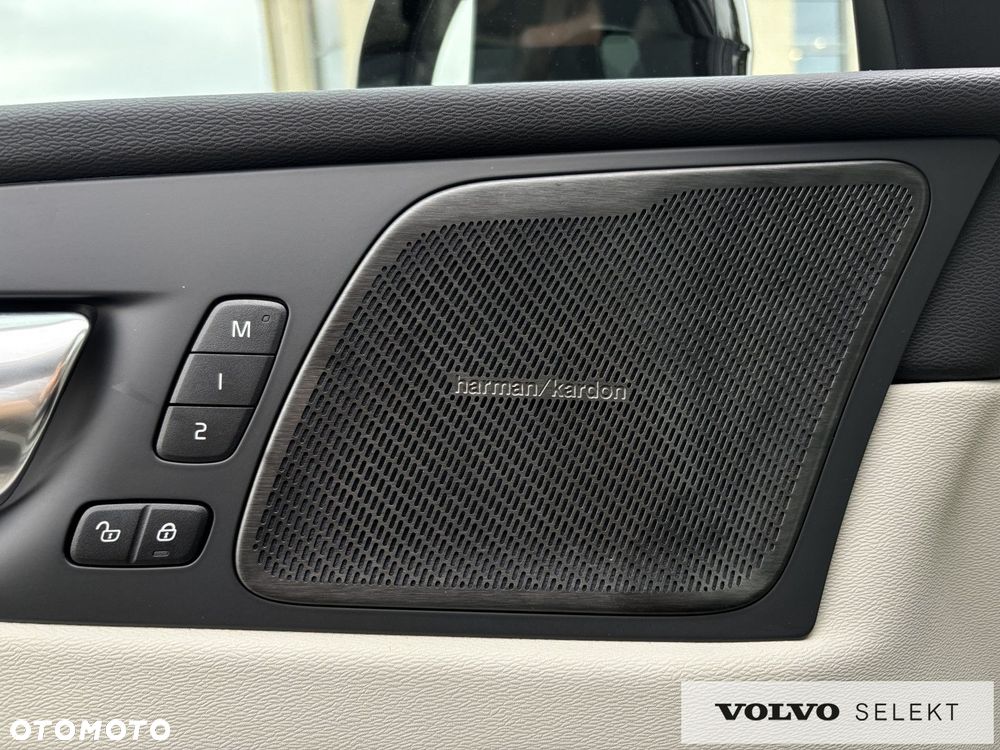 Volvo XC 60 - 13