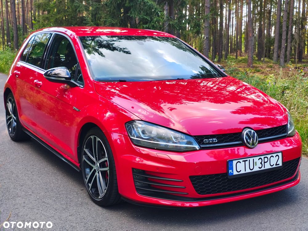 Volkswagen Golf - 16