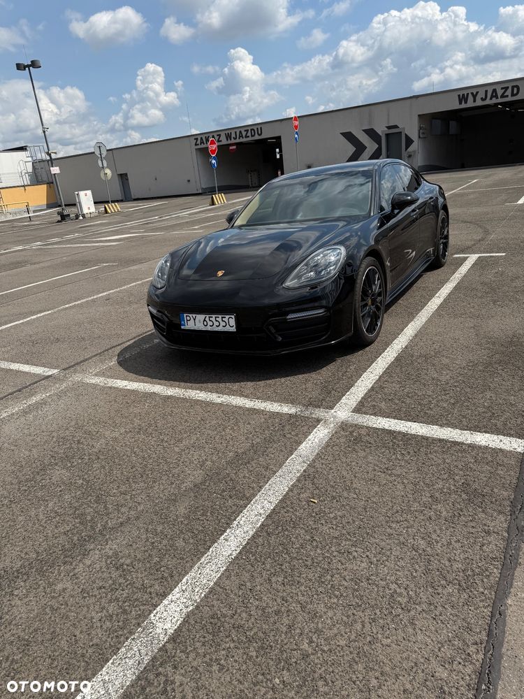 Porsche Panamera 4 - 13