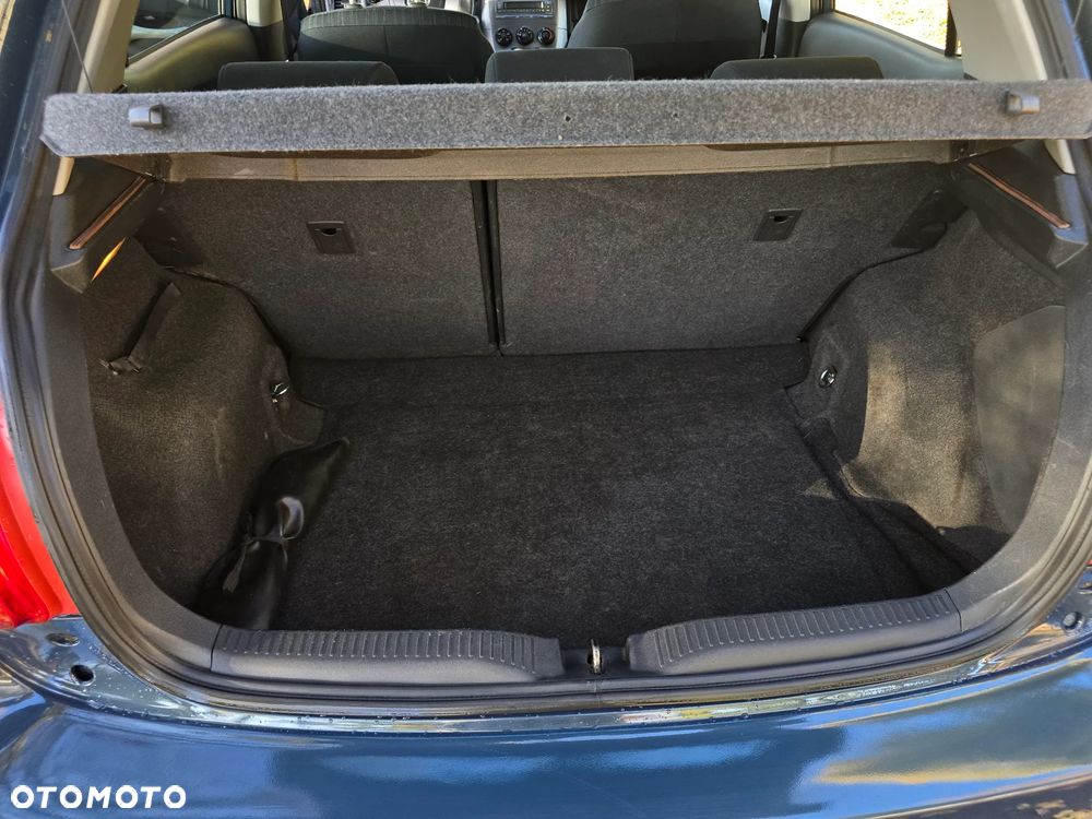 Toyota Auris - 29