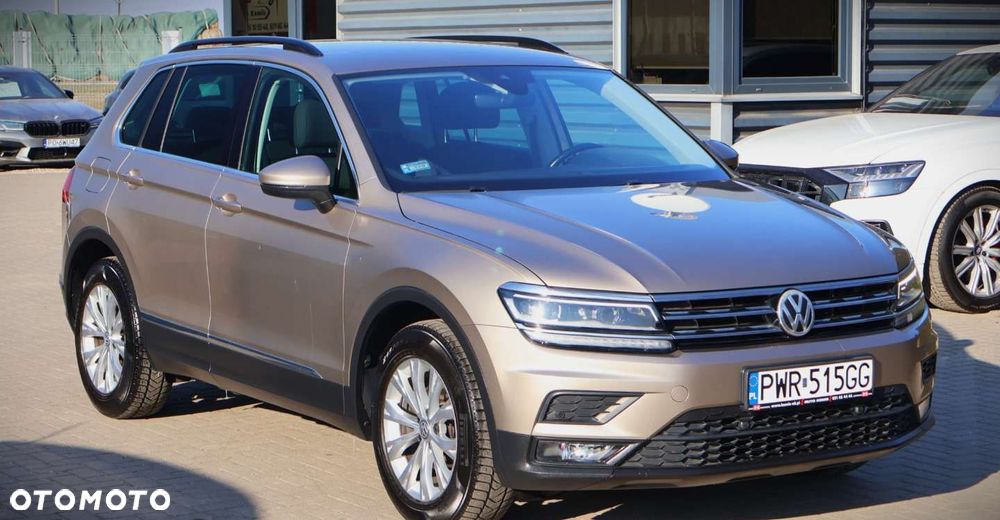 Volkswagen Tiguan - 10