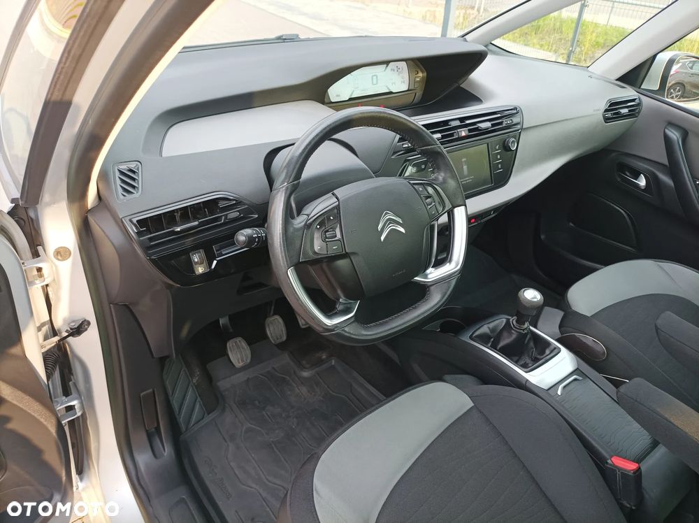 Citroën C4 Grand Picasso 1.6 e-HDi Attraction - 17