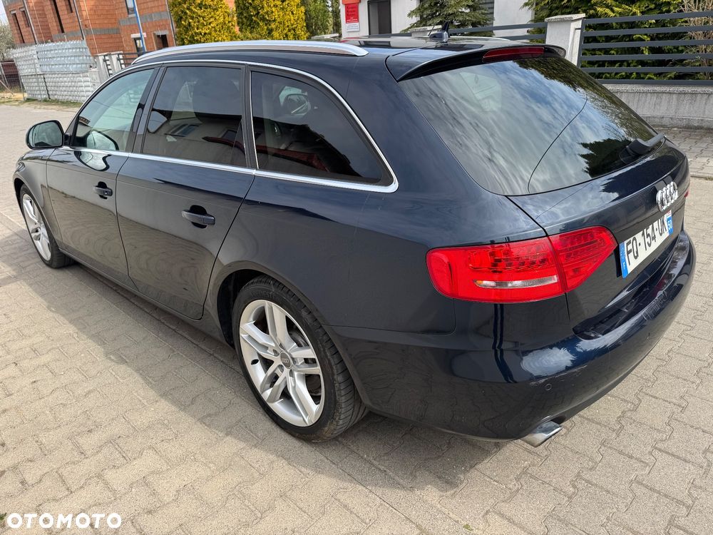 Audi A4 Avant - 4