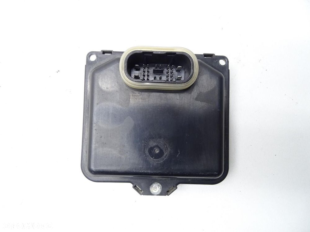 MODUŁ PRZETWORNICA LAMPY LED 8S0907397D AUDI A3 8V - 4