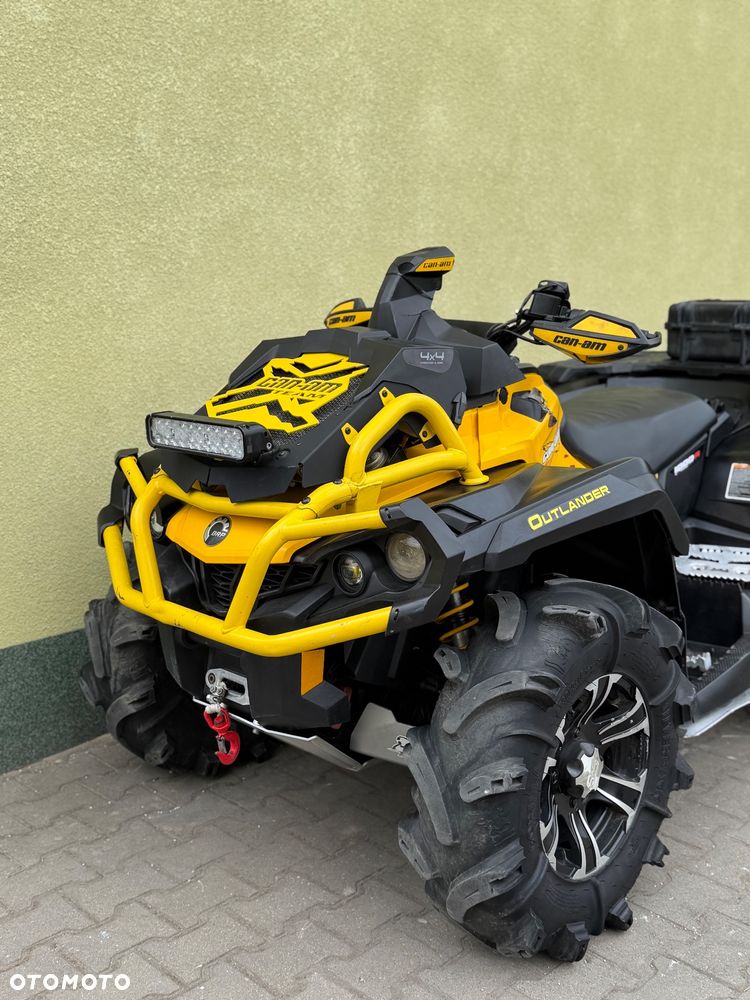 Can-Am Outlander - 23