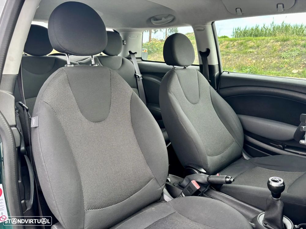 MINI 3 Portas One - 12