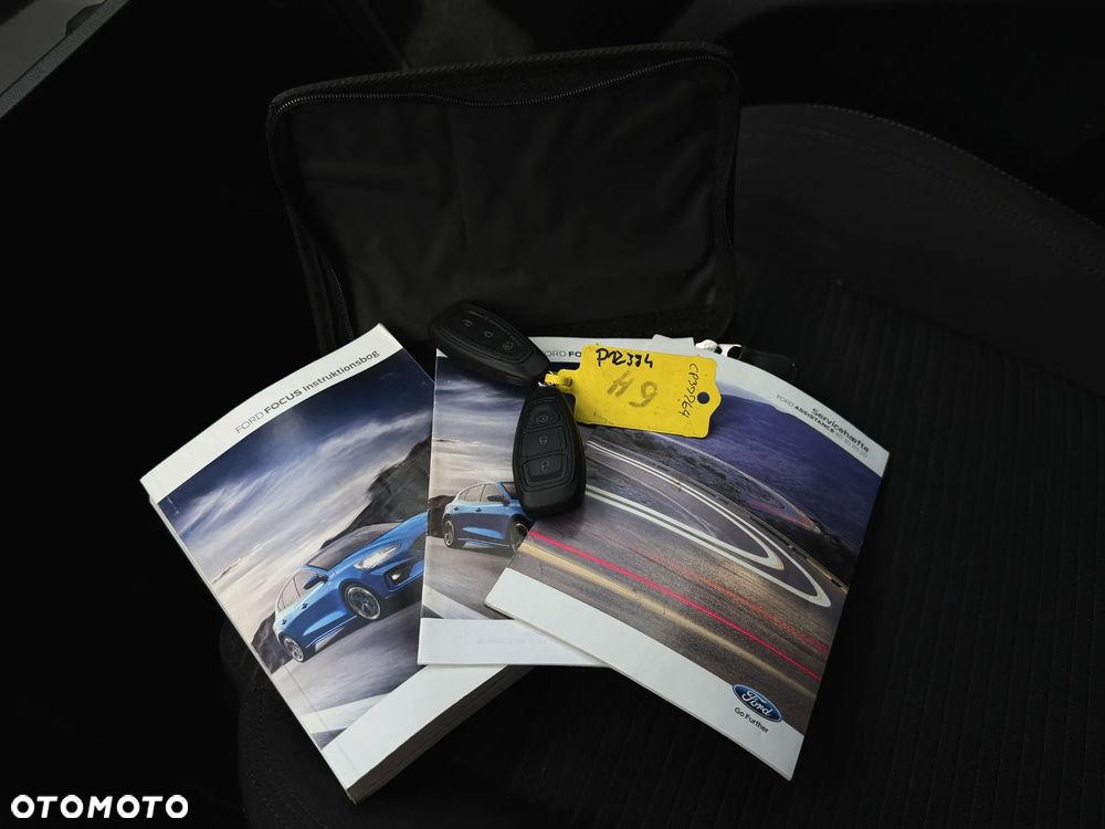 Ford Focus 1.5 EcoBlue STart-Stopp-System TITANIUM - 19