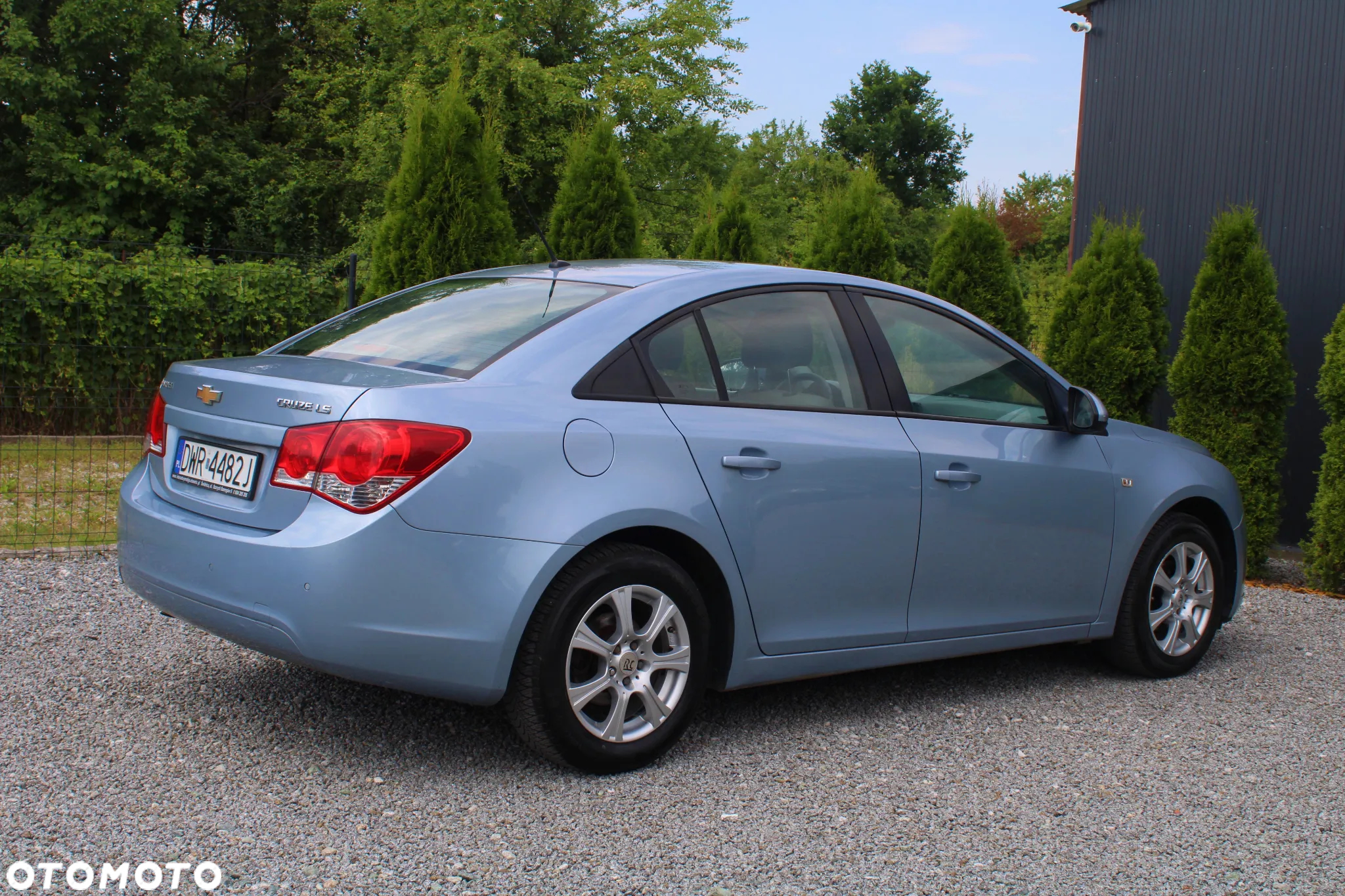 Chevrolet Cruze 1.6 LS - 17