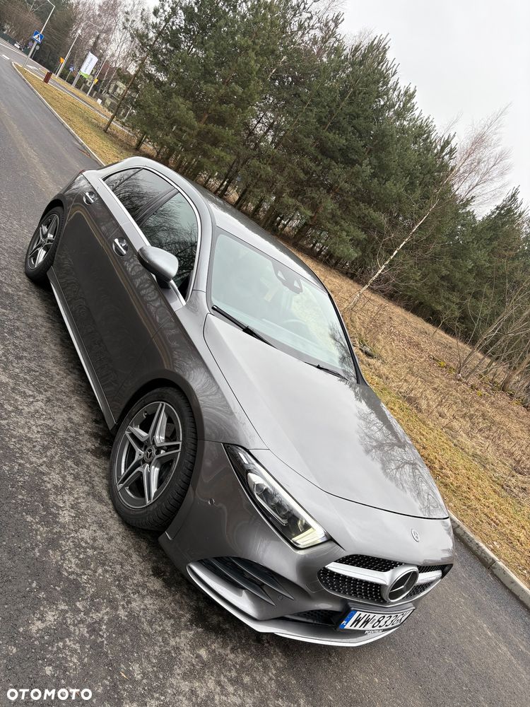 Mercedes-Benz Klasa A 220 d AMG Line 8G-DCT - 2