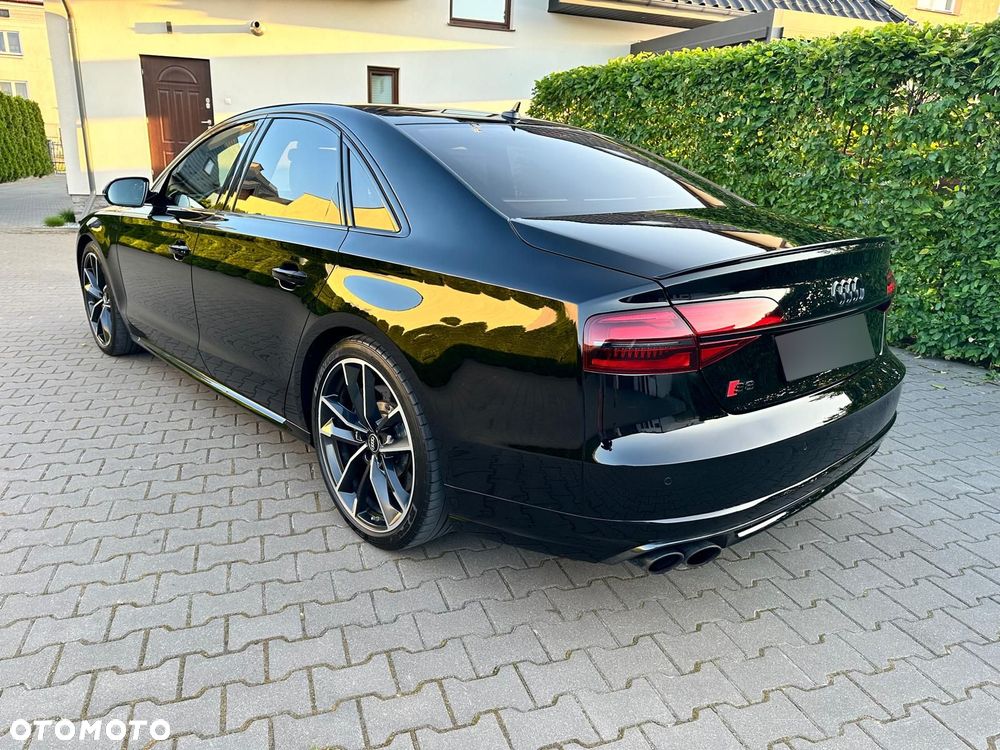 Audi S8 Plus 4.0 TFSI Quattro - 11